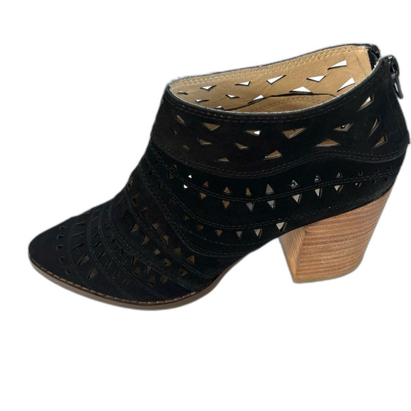 Steve Madden Jarlyn Western Black Suede Laser Cut Pointed Toe Ankle Bootie SZ 8 - Picture 12 of 12